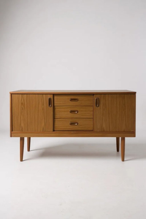 Vintage Scandinavisch dressoir, model Schreiber Layth, uit de jaren 60/70.