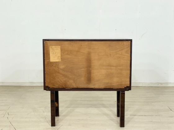 Image 1 of Vintage ladekast / dressoir uit het midden van de 20e eeuw – jaren 60