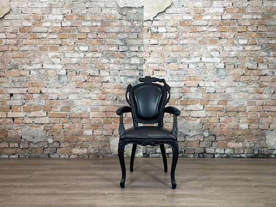 Image 1 of Belle chaise de salle à manger