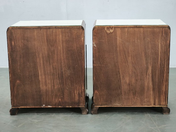 Paar Art Deco Nachttische aus Nussbaum, Tschechoslowakei, 1930er Jahre – Schlafzimmerzubehör, Wood (photo 4 of 16)