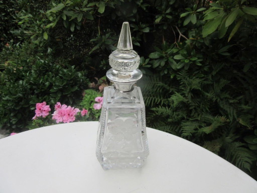 Bottiglia antica in cristallo tagliato con bordo in argento sterling e marchio di Chester. – decoratieve objecten, Crystal