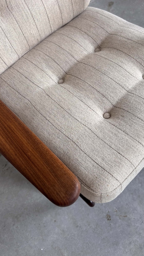 Image 1 of Vintage Deense fauteuil teak