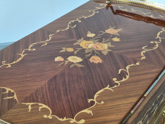 Image 1 of Serveerwagen barkar Trolley met zijkleppen, inleg van marqueterie, jaren 1970.