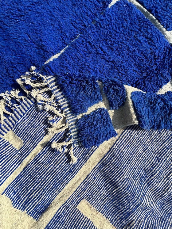 Image 1 of Marokkaans blauw Beni Mrirt tapijt 300x340 cm - Handgemaakt wollen tapijt, blauw geometrisch vloerkleed