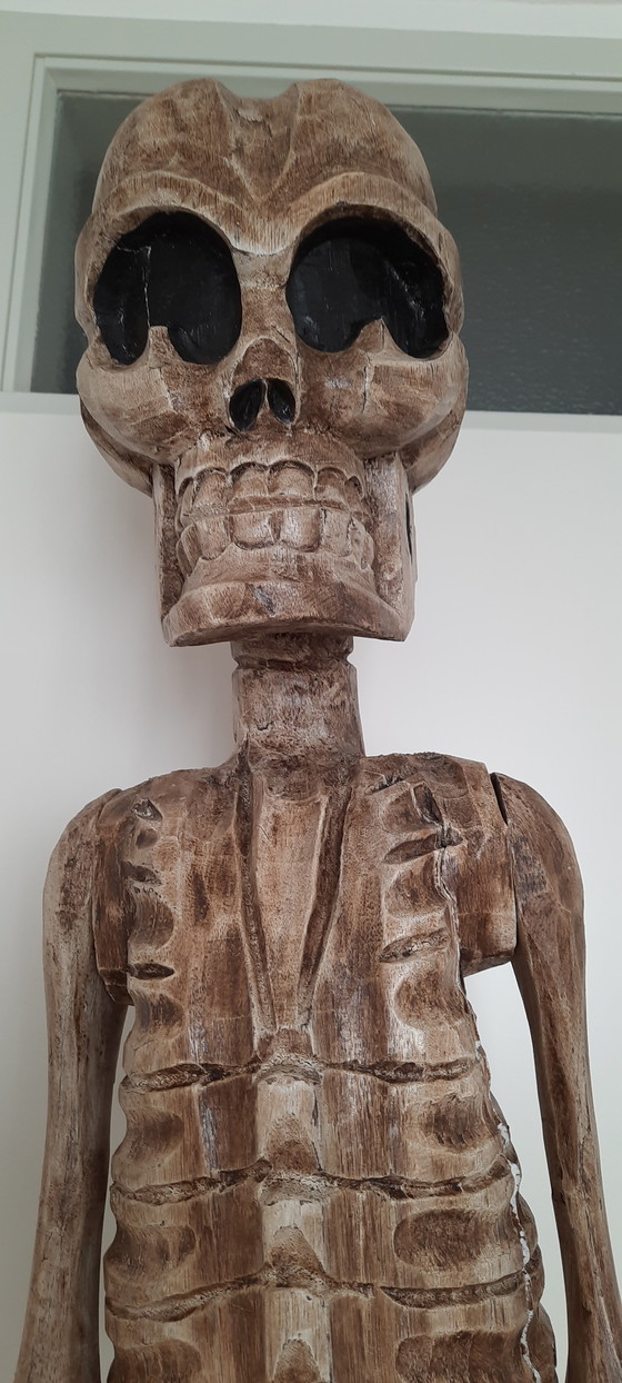 Image 1 of Grand cadre en bois Art populaire