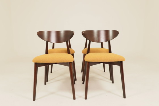 Image 1 of Lot de 6 chaises de salle à manger scandinaves moutarde bouclé 