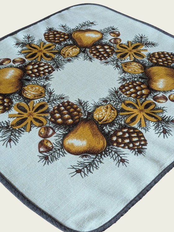 Image 1 of Small vintage Christmas tablecloth – 40×40 cm, cotton, apple-pear-fir tree motif
