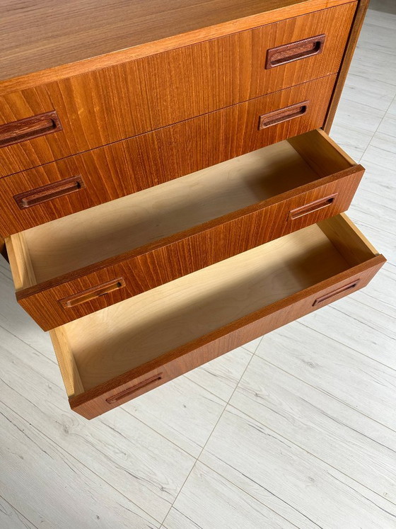 Vintage Minimalistic Mid-Century Danish Teak Dresser Chest of Drawers, 1960s – Wood (photo 7 of 8)