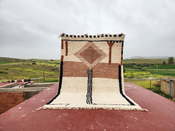 Image 1 of Groot Beni Ouarain tapijt 300x206 cm – Handgemaakt Marokkaans wollen tapijt – Neutraal Berber geometrisch ontwerp
