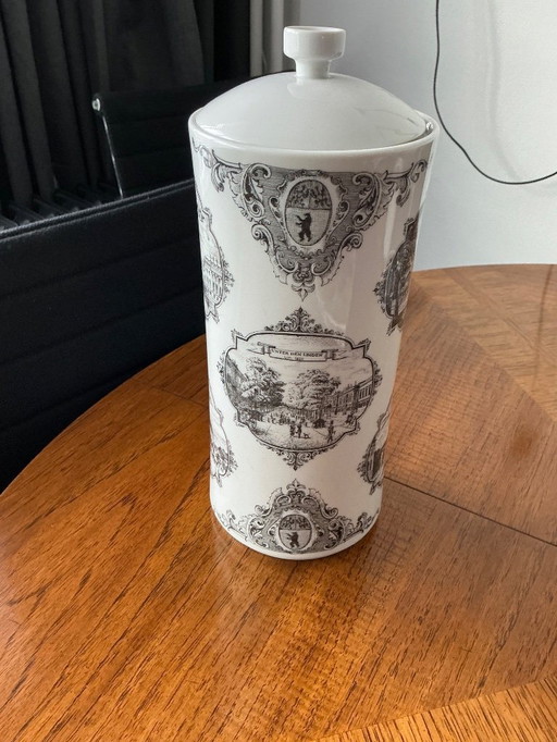 Storage jar with cities Germany (Wallendorf see mark)