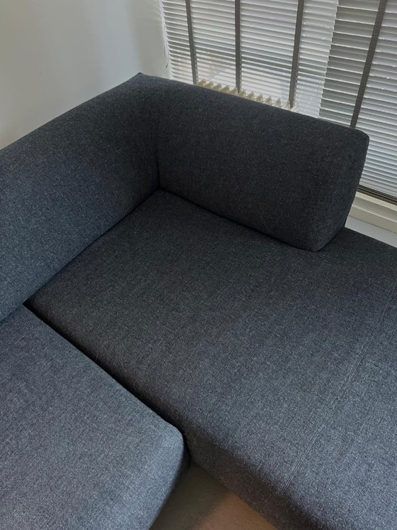 Image 1 of DIVANO ANGOLARE MOROSO LOWLAND