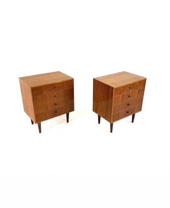 Image 1 of Ensemble de 2 commodes/tables de chevet danoises vintage des années 1960
