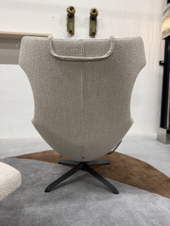 Image 1 of Diseño en Stock Sillón Nosto Relax con otomana Monza