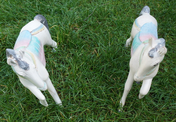 Image 1 of 2 Decoratieve Houten Paarden
