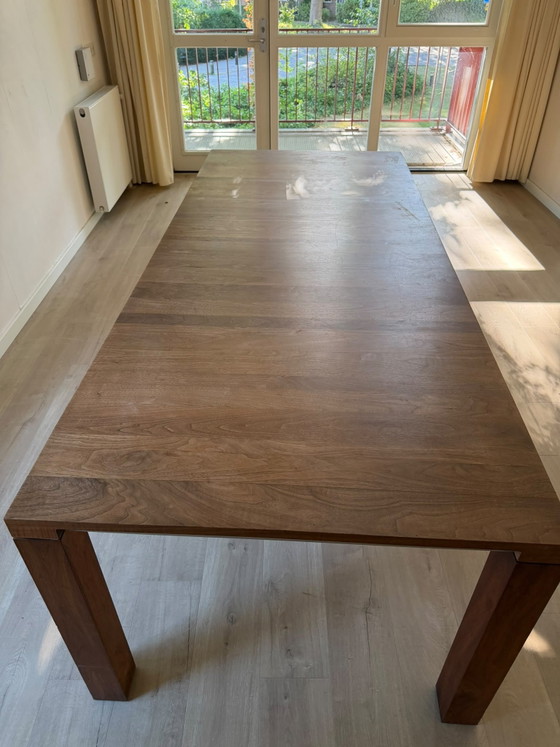 Mesa de comedor Leolux de nogal, 100-240 cm. – Mesas de comedor, Wood (photo 2 of 5)