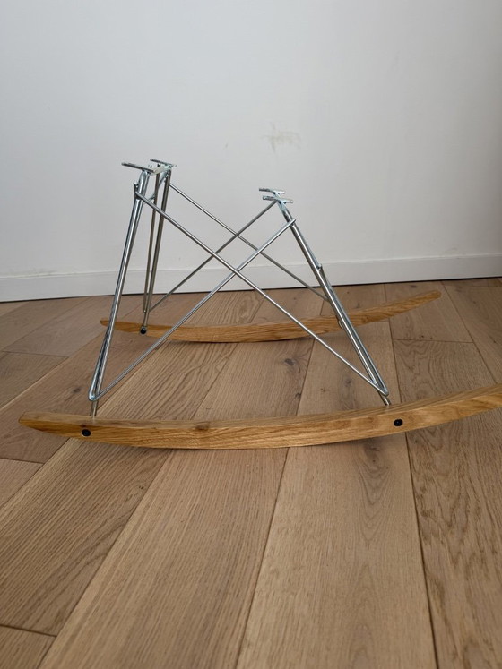 Base para mecedora RAR EAMES de roble cromado para HERMAN MILLER o VITRA – Sillas giratorias, Iron, Wood (photo 3 of 8)