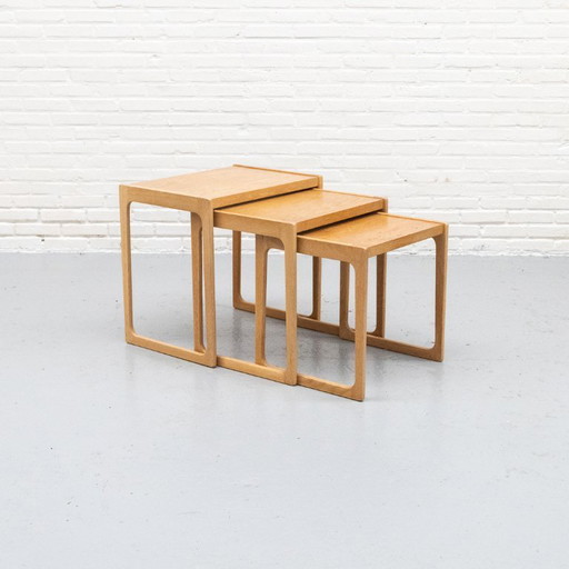 Opal Möbel Nesting Table Set 1960s