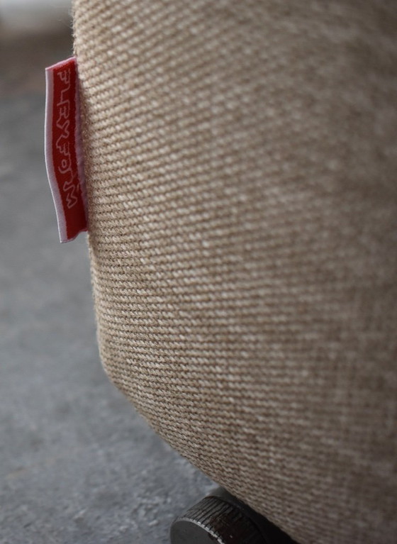 Image 1 of New condition Flexform Groundpiece XL modular design lounge sofa