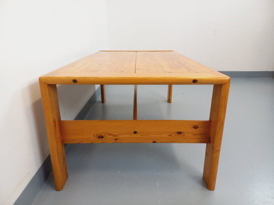 Image 1 of Grote vintage salontafel van massief grenenhout uit de jaren 70/80.