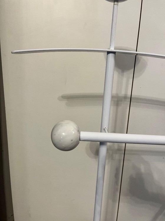 Image 1 of Fly Line Valet Stand, Italy, 1990s, White Lacquered Metal, Carrara Marble Top, Post-Modern Design