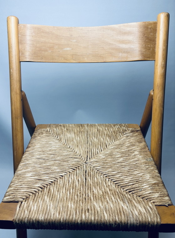 Image 1 of Set of 2 vintage wooden folding chairs with rattan seats – 1970s/1980s kg