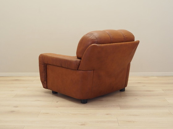 Image 1 of Bruine fauteuil, Italiaans ontwerp, jaren 1970, productie: Italië