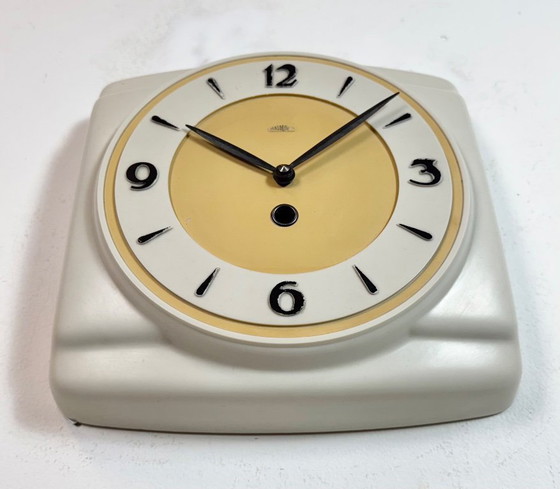 Image 1 of Vintage Beige Bakelite Wall Clock from Prim, 1950s