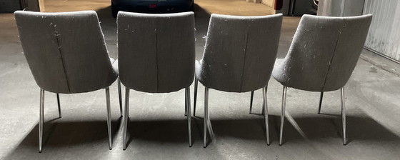 Image 1 of Satz von vier Stühlen ALINEA Stoff grau
