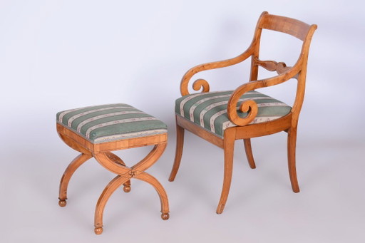 Restored Biedermeier Armchair with Stool, Beech, Oak, Cherry, Austria, 1830s – fauteuils, Textile, Wood (photo 2 of 20)