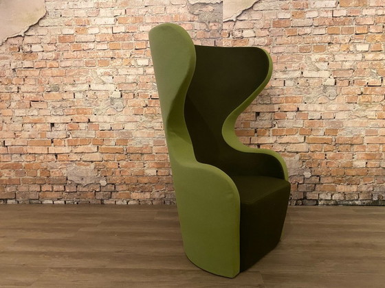 Moderner grüner Ohrensessel - Stoff | Design (Foto 3 von 6)