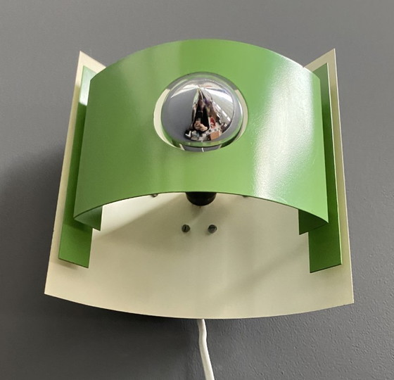 Image 1 of Applique murale Anvia Holland en métal vert, style années 1970, ère spatiale