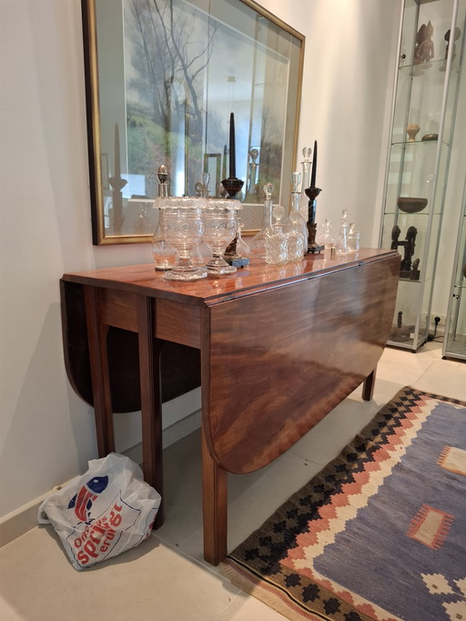 Mahogany gateleg sidetable antique