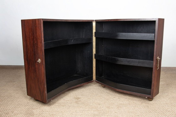 Image 1 of Meuble bar sur roulettes Danois en Palissandre et Laiton par Jorgen Clausen pour Brande Mobelfabrik 1960.