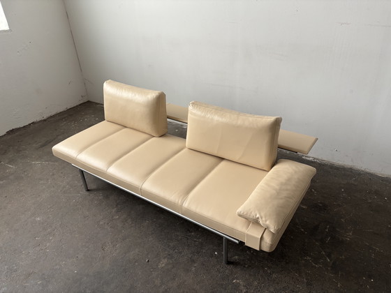 Image 1 of Ipdesign Campus Liege Sofa Designer Leer beige