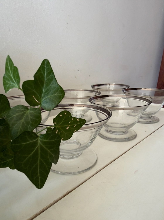 Coupes à dessert avec bord argenté – Verres et carafes, Verre (photo 4 of 5)