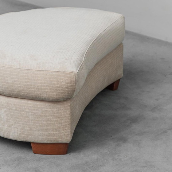 Image 1 of POUF A MEZZALUNA IN TESSUTO CHIARO ANNI ’70 VINTAGE MODERNARIATO