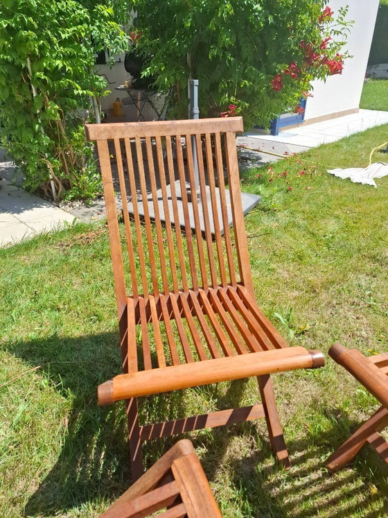 Image 1 of Lot de 4 chaises de jardin pliantes en Teck massif + 4 coussins de chaises à dossier offerts