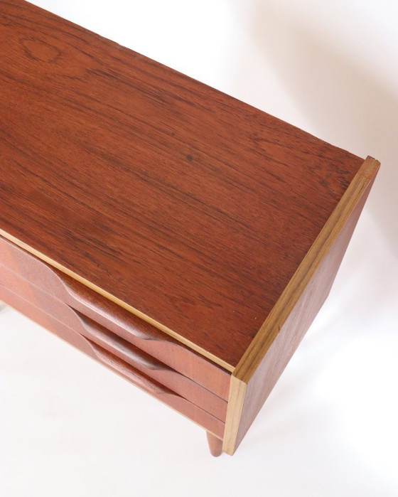 Image 1 of Vintage kleine Deense ladekast teak