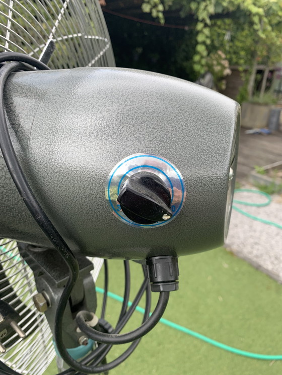 Image 1 of Ventilador de diseño potente