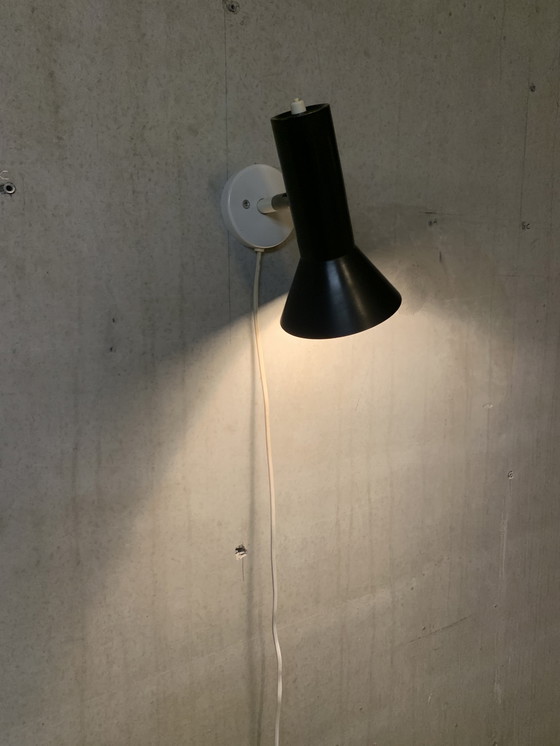 Image 1 of Lampada da parete nera/bianca Anvia, Hala o Raak?