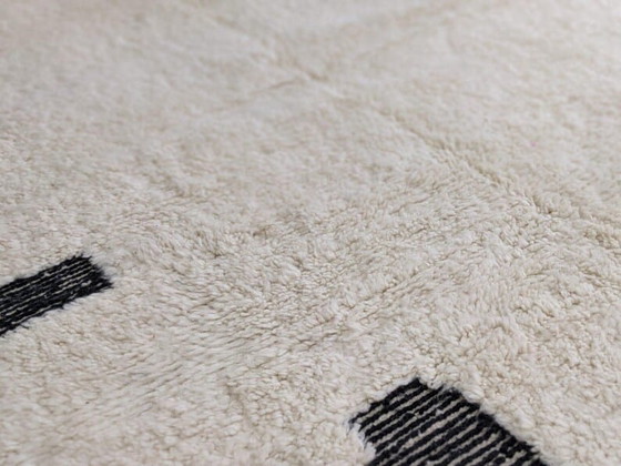 Image 1 of Tapis beni ouraine tissé main marocaine authentique 1,5/2,5 m