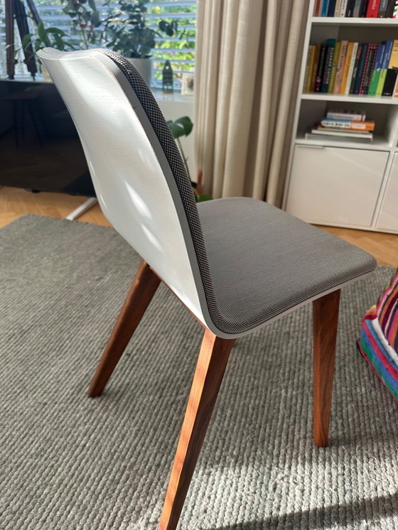 Image 1 of Zeitraum Morph Stuhl