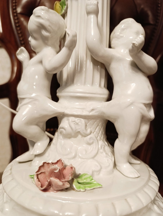 Vintage Porcelain Cherub Table Lamp 62 cm (photo 14 of 15)