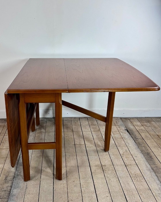 Image 1 of Tavolo pieghevole in teak Meredew, inglese d'epoca, anni '60