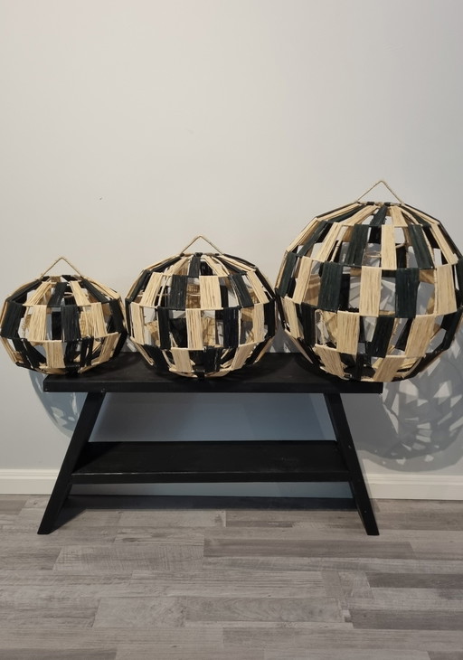 Raffia pendant lamp set handmade in Morocco