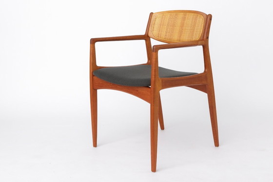 Image 1 of Dänischer Sessel aus Teakholz und Rattan von Ib Kofod-Larsen, 1960er Jahre, Modell 4325, Mid-Century Modern Sessel