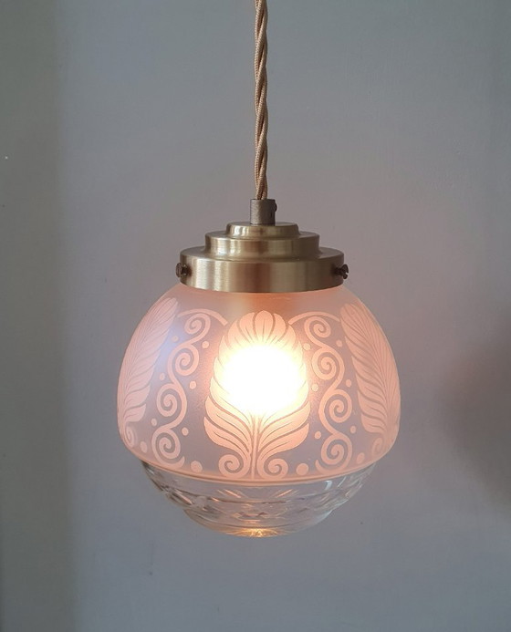 Vintage Bollamp / Hanglamp - Geslepen Glas (Ge-etst) Met Frosted Decoratie – Hanglampen, Metal (photo 9 of 15)