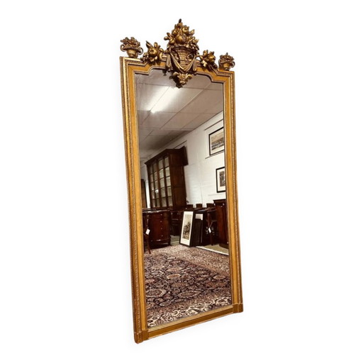 Antieke Engelse gouden barok spiegel met groot ornament