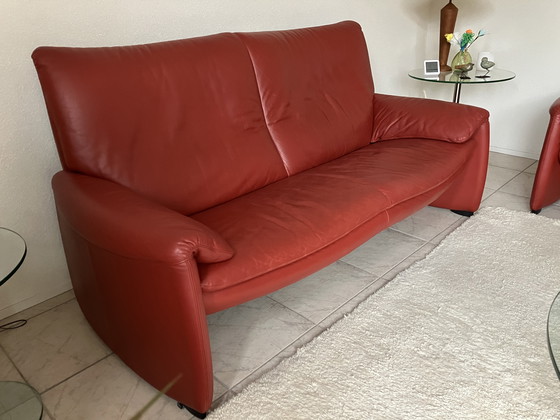 Image 1 of Set van twee Leolux banken: een tweezitsbank en 2,5 zitsbank