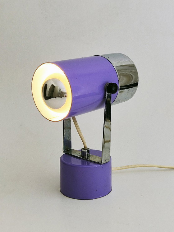 Image 1 of Ensemble de lampe de table lilas futuriste